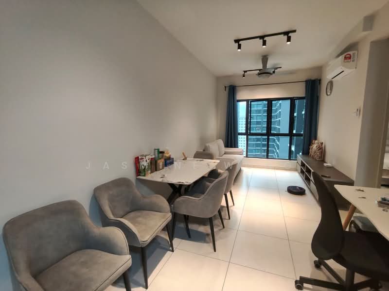 Kediaman Servis untuk Disewa di Majestic Maxim - Jasmine Wong - Living Room - PropertyGuru.com.my