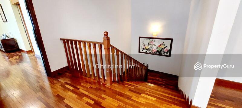 Landing Upstairs