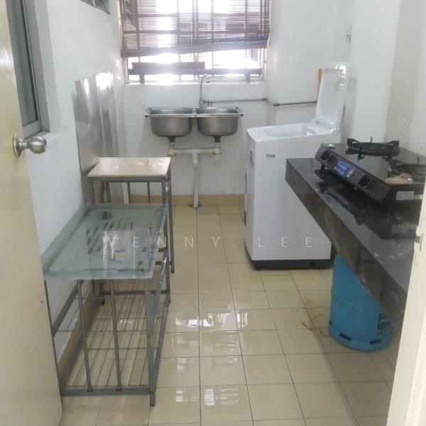 Pangsapuri untuk Disewa di Gembira Park - Wenny Lee - Kitchen - PropertyGuru.com.my
