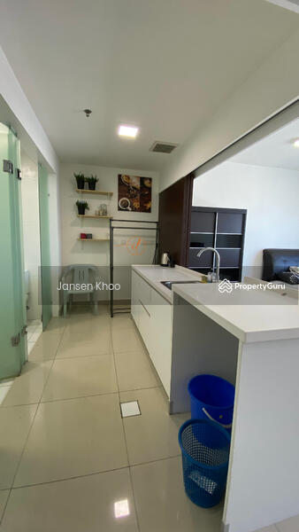 Servis Apartment untuk Dijual di Trefoil @ Setia City - Jansen Khoo - Kitchen - PropertyGuru.com.my