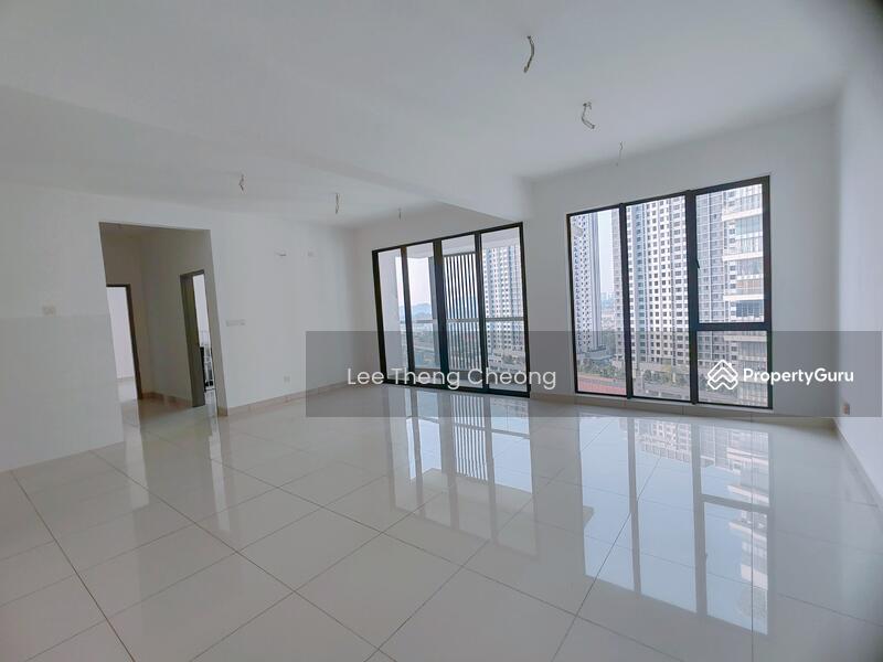 Living and Dining Area