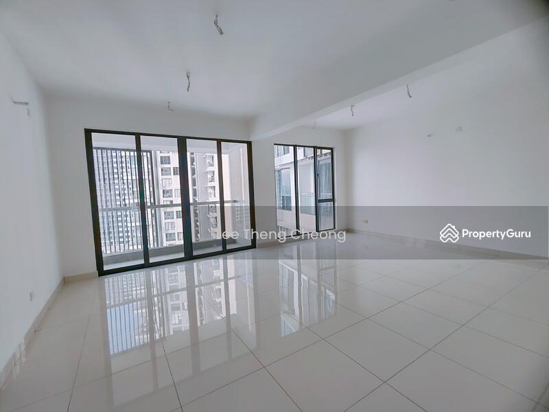 Living and Dining Area