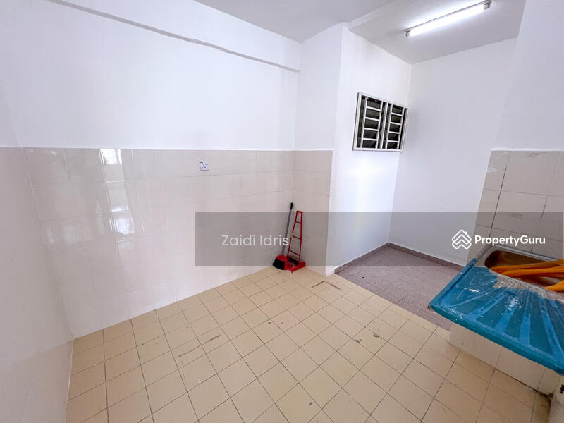 Untuk Dijual - Laguna Biru