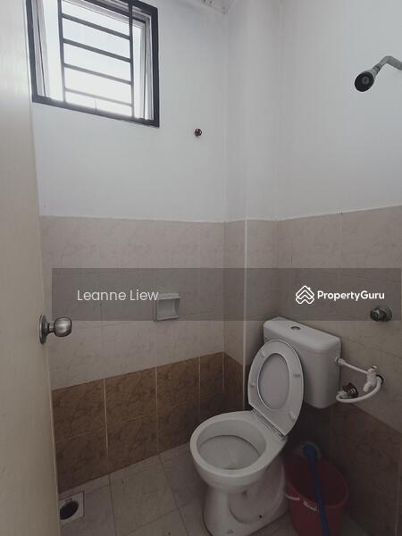 2-storey Terraced House for Rent in Taman Setia Indah (Tebrau) - Leanne Liew - Bathroom - PropertyGuru.com.my