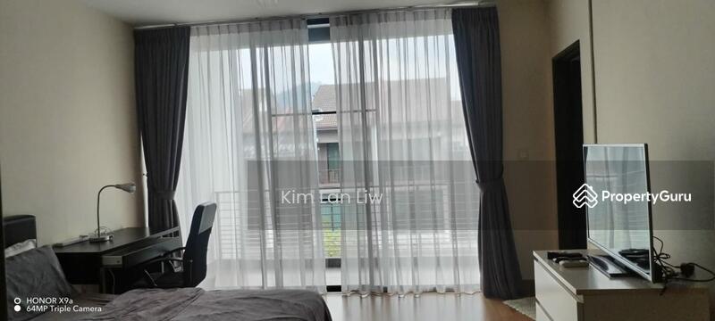 Rumah Teres 3 Tingkat untuk Dijual di Prima Selayang (Selayang) - Kim Lan Liw - Master Bedroom - PropertyGuru.com.my