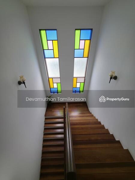 Rumah Banglo untuk Dijual di Perdana Lakeview East (Cyberjaya) - Devamuthan Tamilarasan - Stairs - PropertyGuru.com.my