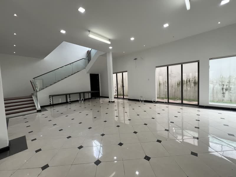 Bungalow House untuk Dijual di Damansara Heights (Kuala Lumpur) - Yvelle Wong - Living Room - PropertyGuru.com.my