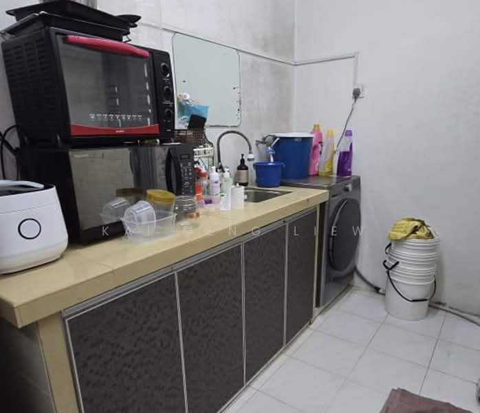 Apartment for Sale at Desa Rahmat (Graceland Villa) - Kai Meng Liew - Kitchen - PropertyGuru.com.my