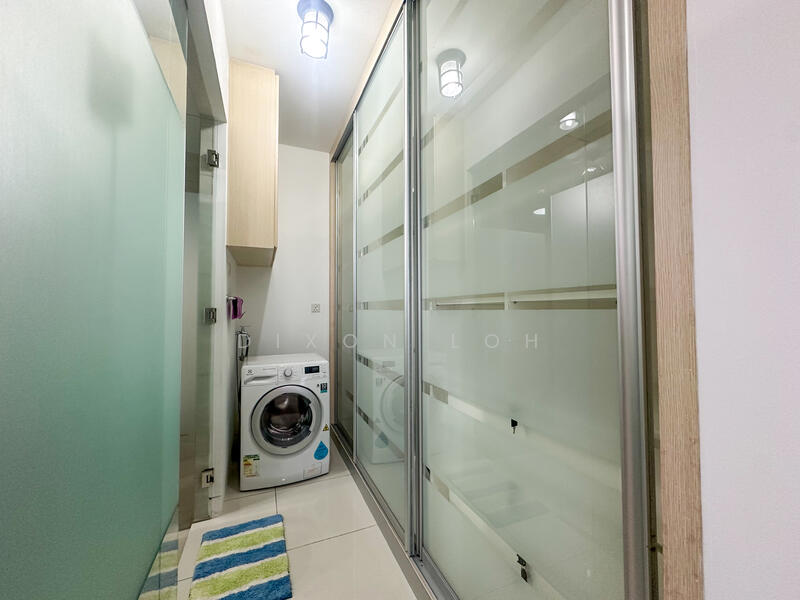 Wardrobe & Laundry Area