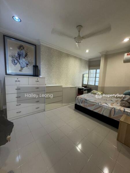 2-storey Terraced House for Sale in Puchong (Selangor) - Hailey Leong - Master Bedroom - PropertyGuru.com.my
