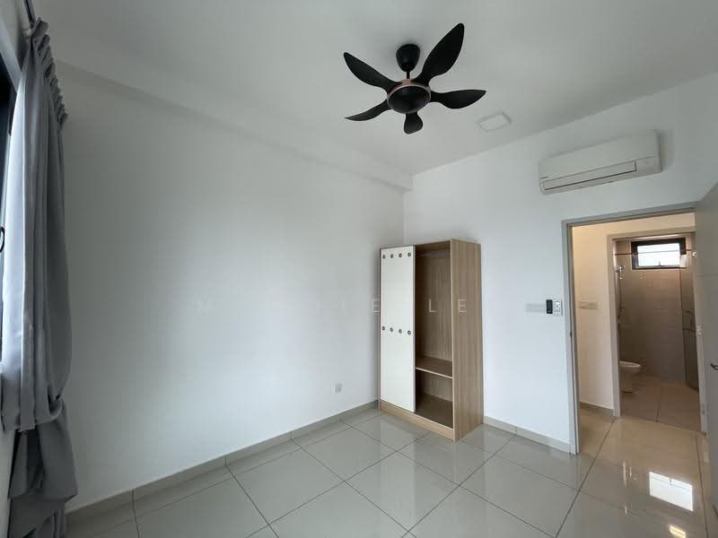 Condominium for Sale at Waterside Residence - Mocole Lee - Bedroom - PropertyGuru.com.my