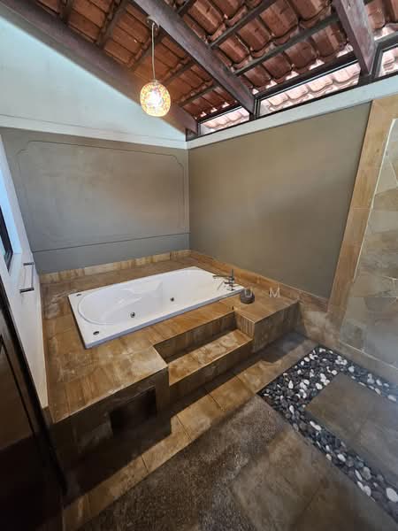 Bungalow for Sale in Bukit Rahman Putra (Sungai Buloh) - Rick Lum - Bathroom - PropertyGuru.com.my