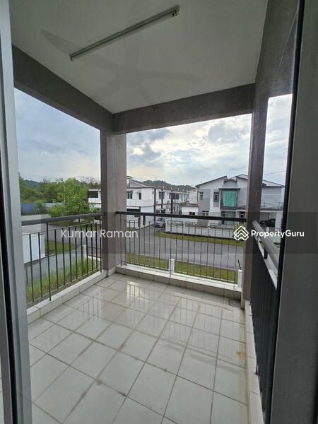 Side Balcony