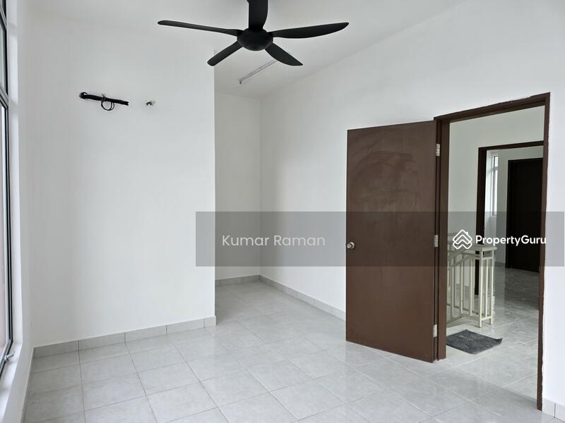 1st Floor Master Room View 1