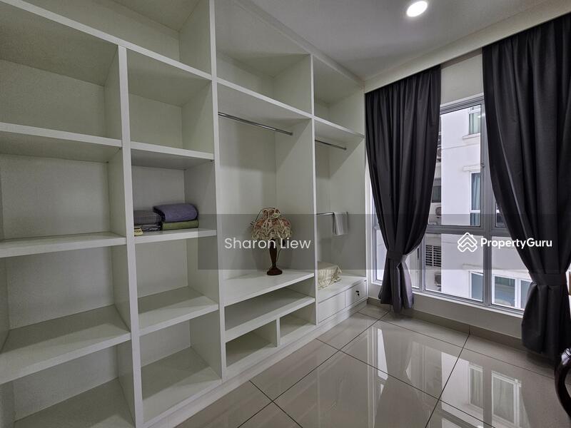 Wardrobe Room