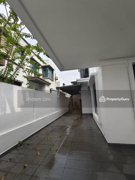 Cluster House for Sale in Taman Adda Heights (Tebrau) - Shawn Lim - Corridor - PropertyGuru.com.my