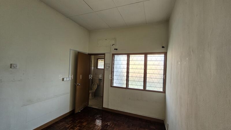 Terraced House for Sale in Subang Jaya (Selangor) - Shireen Soh - Bathroom - PropertyGuru.com.my