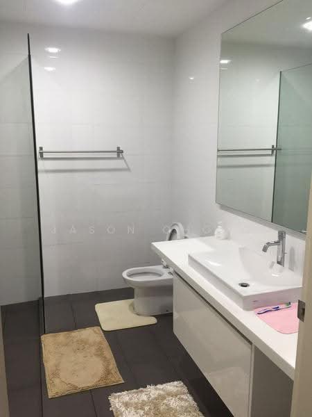 Kondominium untuk Dijual di Arata of Tijani - Jason Chong - Bathroom - PropertyGuru.com.my