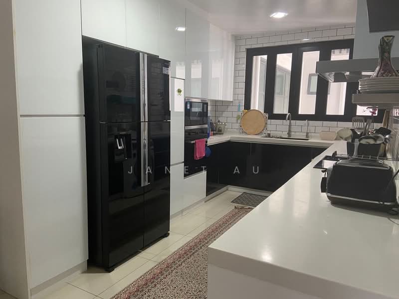 Service Residence for Sale at Zeta @ One South - Janet Au - Kitchen - PropertyGuru.com.my