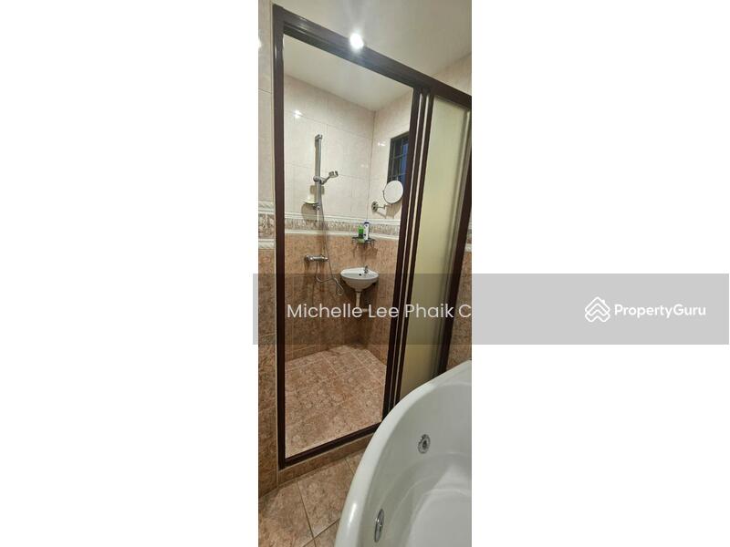 Shower Area