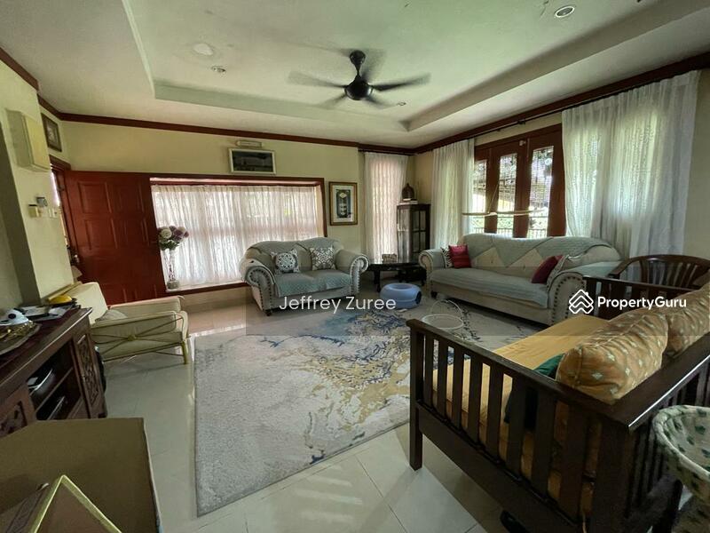 Rumah Teres 1.5 Tingkat untuk Dijual di Seksyen 4 (Kota Damansara) - Jeffrey Zuree - Living Room - PropertyGuru.com.my