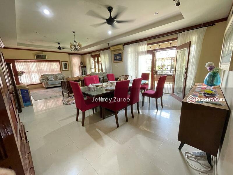 Rumah Teres 1.5 Tingkat untuk Dijual di Seksyen 4 (Kota Damansara) - Jeffrey Zuree - Dining Room - PropertyGuru.com.my