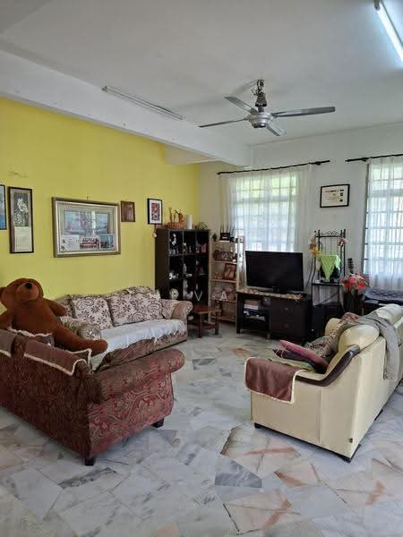 Bungalow House for Sale in Taman Rasah Kemayan (Rasah) - Jeevs Jeeva - Living Room - PropertyGuru.com.my