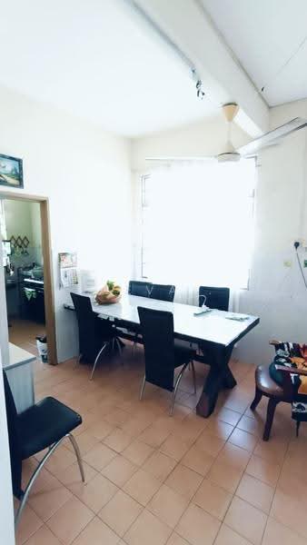 Bungalow House for Sale in Taman Rasah Kemayan (Rasah) - Jeevs Jeeva - Dining Room - PropertyGuru.com.my