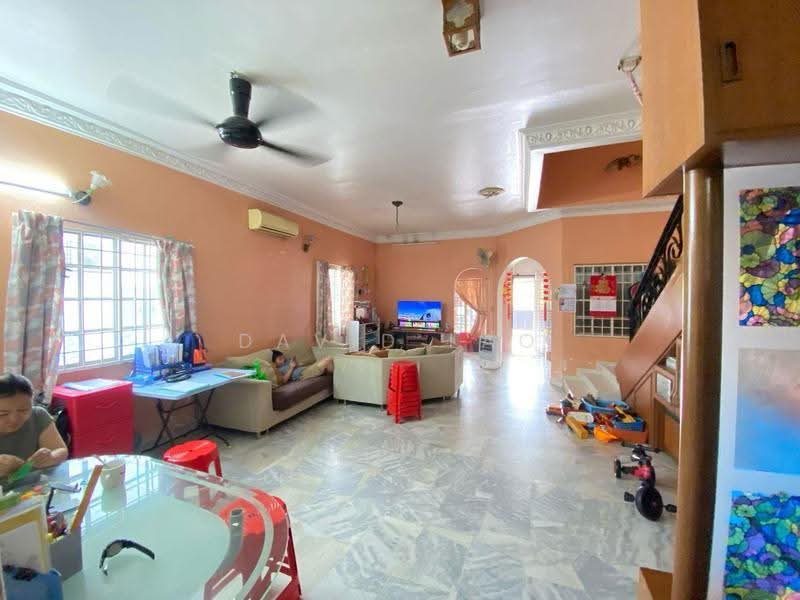 3-storey Terraced House for Sale in Taman Putri Jaya (Cheras) - David Lao - Living Room - PropertyGuru.com.my