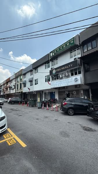 Kedai / Pejabat untuk Dijual di Taman Taynton View (Cheras) - Daniel Ng - Exterior - PropertyGuru.com.my