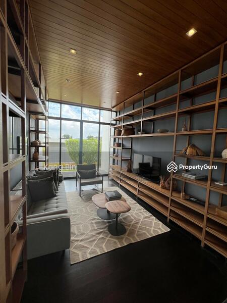 Rumah Banglo untuk Dijual di Leisure Farm (Gelang Patah) - Kang Bin - Living Room - PropertyGuru.com.my