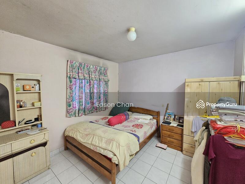 Masterbedroom