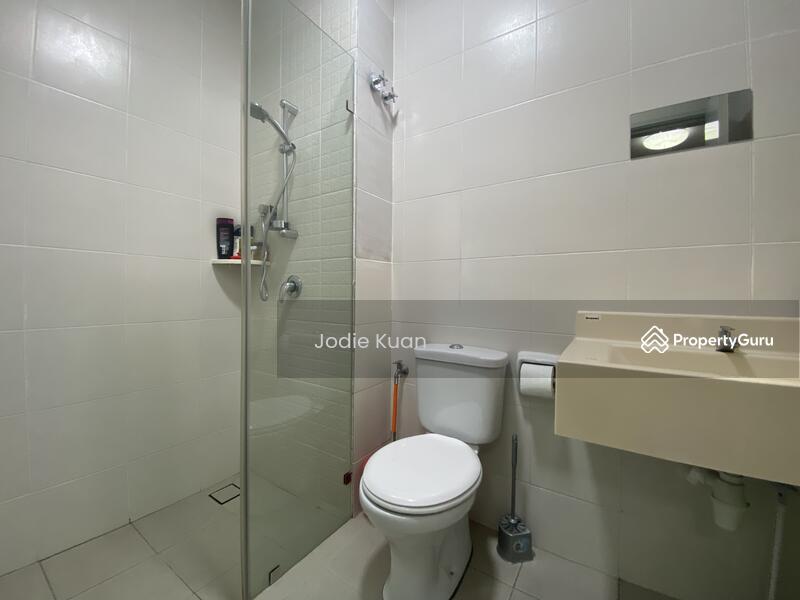 Ground Floor Bedroom Ensuite Bath