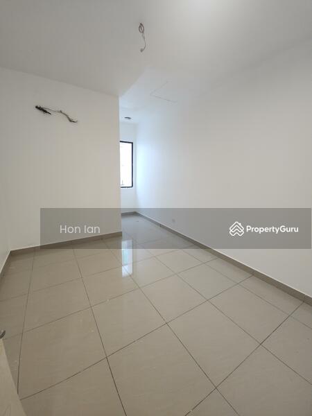 Rumah Teres 3 Tingkat untuk Dijual di Kinrara Residence (Puchong) - Hon Ian - PropertyGuru.com.my