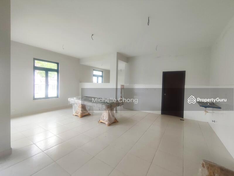 3-storey Terraced House for Sale in Denai Alam (Shah Alam) - Michelle Chong - Dining room - PropertyGuru.com.my