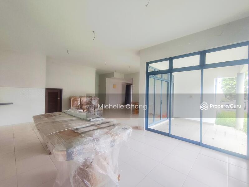 3-storey Terraced House for Sale in Denai Alam (Shah Alam) - Michelle Chong - Living hall - PropertyGuru.com.my