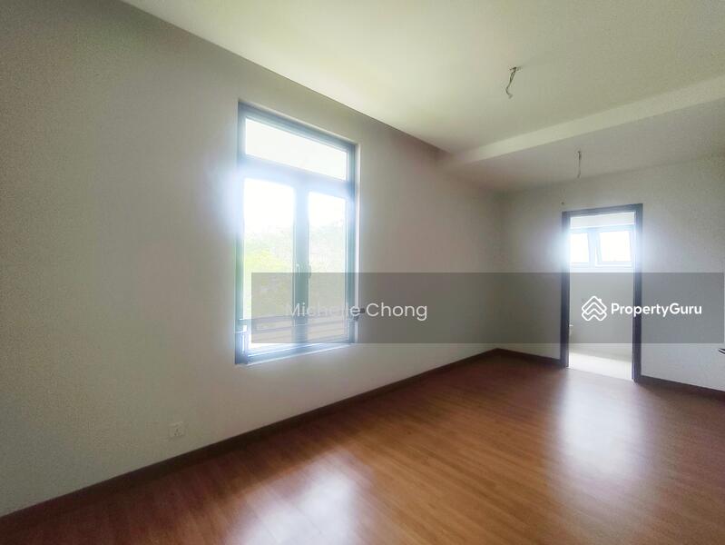 3-storey Terraced House for Sale in Denai Alam (Shah Alam) - Michelle Chong - Room 2 - PropertyGuru.com.my