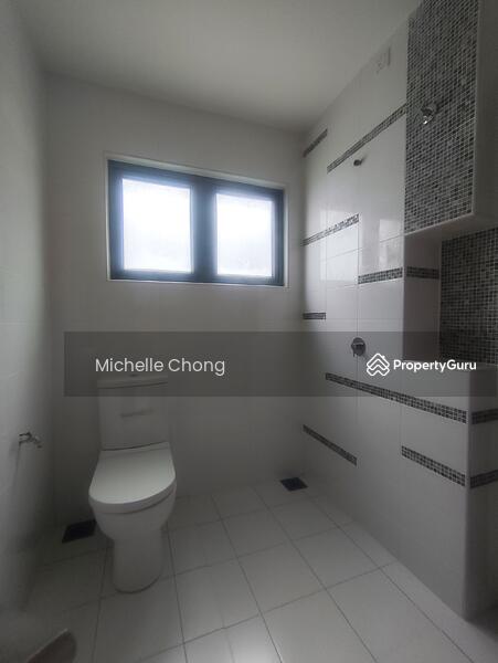 3-storey Terraced House for Sale in Denai Alam (Shah Alam) - Michelle Chong - Bathroom - PropertyGuru.com.my