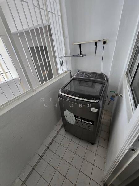 Puncak Athenaeum untuk Untuk Dijual - RM 350,000, Mac 2026 - Balcony - PropertyGuru.com.my