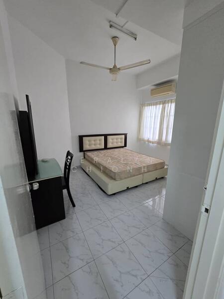 Puncak Athenaeum untuk Untuk Dijual - RM 350,000, Mac 2026 - Bedroom - PropertyGuru.com.my