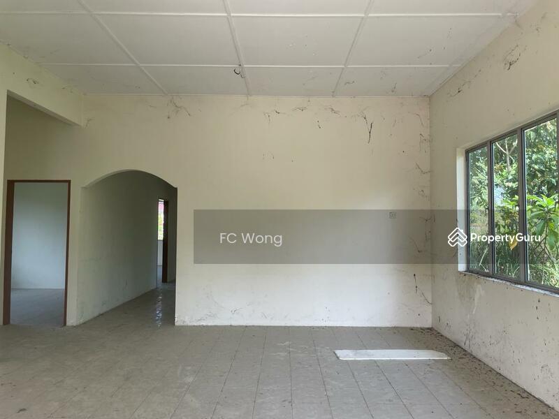 Bungalow House for Sale in Taman Temerloh Jaya (Perak) - FC Wong - Living Room - PropertyGuru.com.my