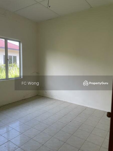 Bungalow House for Sale in Taman Temerloh Jaya (Perak) - FC Wong - Bedroom - PropertyGuru.com.my