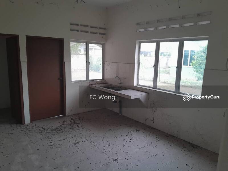 Bungalow House for Sale in Taman Temerloh Jaya (Perak) - FC Wong - Kitchen - PropertyGuru.com.my
