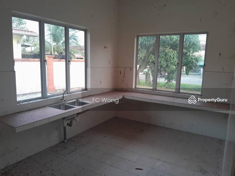 Bungalow House for Sale in Taman Temerloh Jaya (Perak) - FC Wong - Kitchen - PropertyGuru.com.my