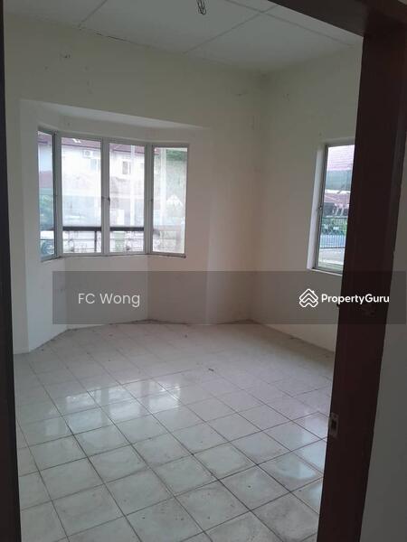 Bungalow House for Sale in Taman Temerloh Jaya (Perak) - FC Wong - Study - PropertyGuru.com.my