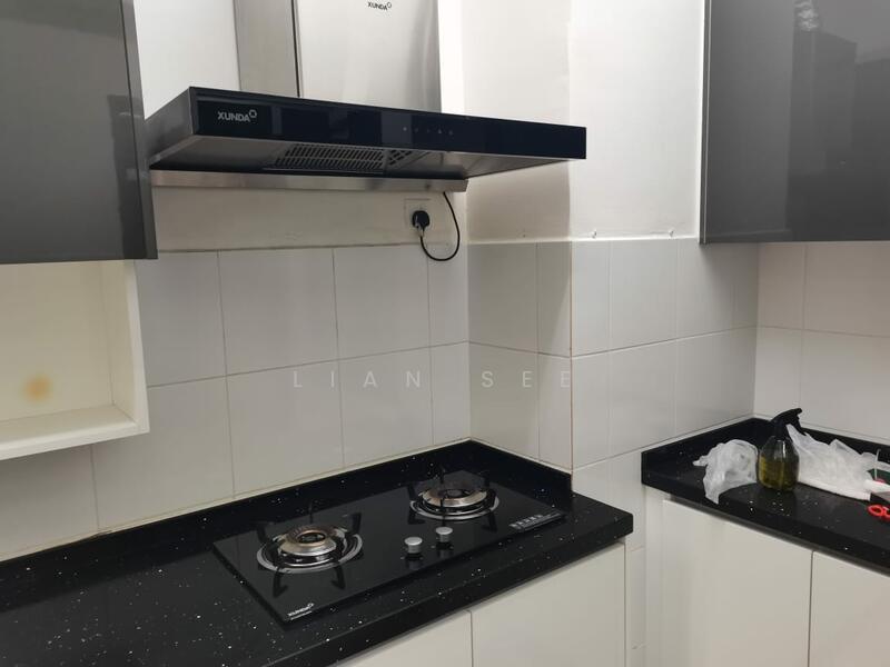Palm Garden Apartment untuk Untuk Disewa - RM 1,400 /bulan, Feb 2026 - Kitchen - PropertyGuru.com.my