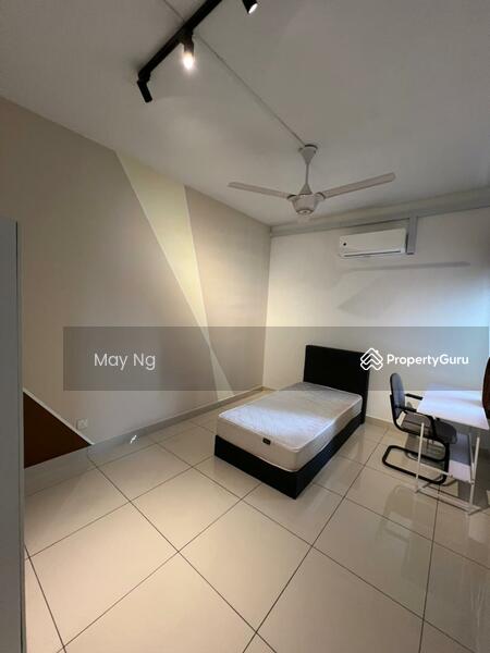 Medium Bedroom