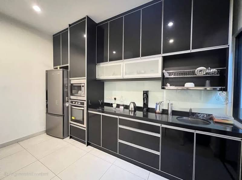Rumah Bandar untuk Dijual di Sunway Damansara (Kota Damansara) - Geralyn Chionh - Kitchen - PropertyGuru.com.my
