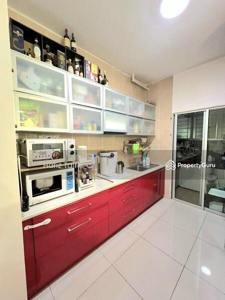 Service Residence for Sale at OUG Parklane - Hafiz Tajri - Kitchen - PropertyGuru.com.my