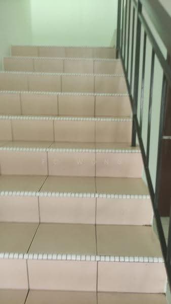 Rumah Berkembar untuk Dijual di Taman Temerloh Jaya (Perak) - FC Wong - Corridor - PropertyGuru.com.my